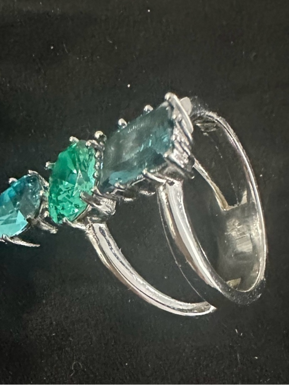 Gemour ring silver plated with semi precious stones size 8 - Picture 3 of 3